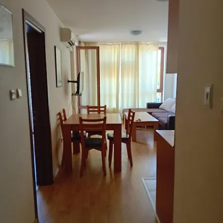 公寓 Panorama Vigo 内塞伯尔